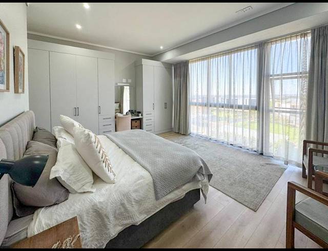 2 BEDROOM PROPERTY TO RENT IN MIDSTREAM ESTATE